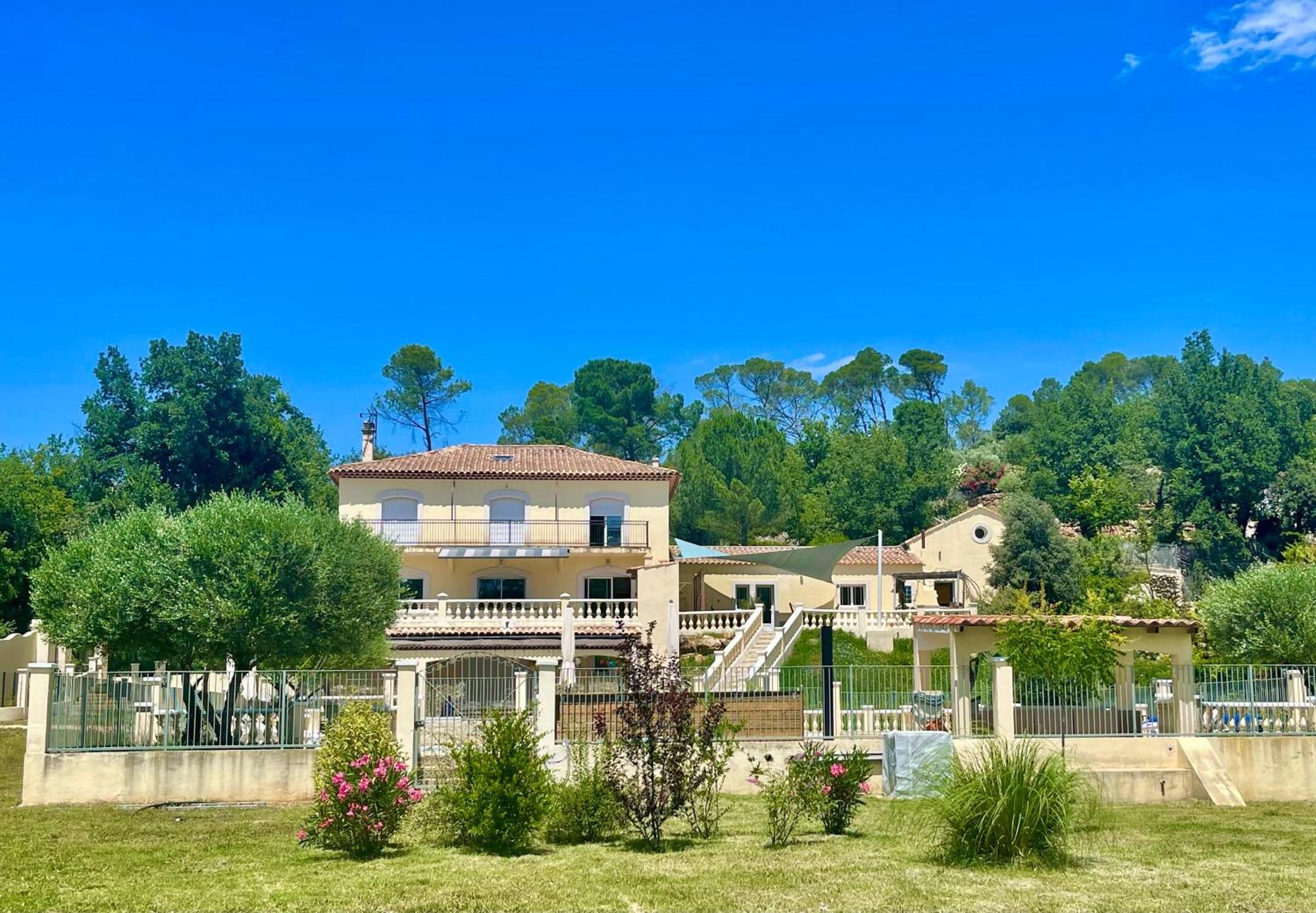 Les Terrasses De Valerian Βίλα Μπρινιόλ Εξωτερικό φωτογραφία