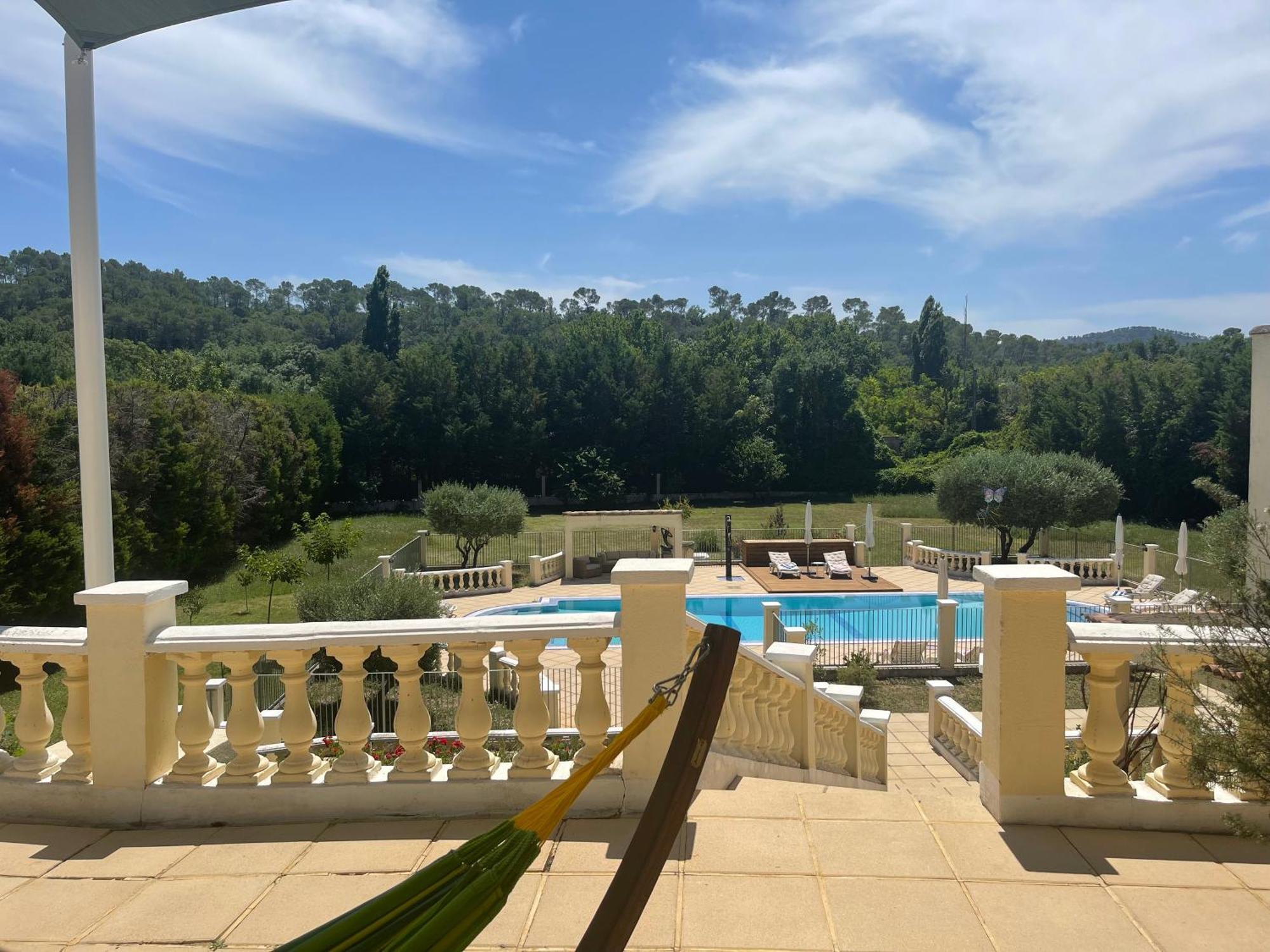 Les Terrasses De Valerian Βίλα Μπρινιόλ Εξωτερικό φωτογραφία